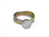DIAMOND RING WITH CRISS CROSS BAND